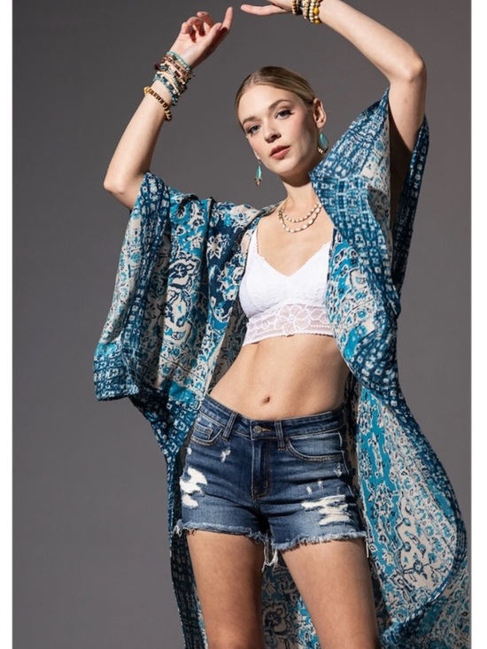 ruggine Tops - Nwt The Kiera Boho Mandala Angel Sleeve Blue Printed Kimono One size